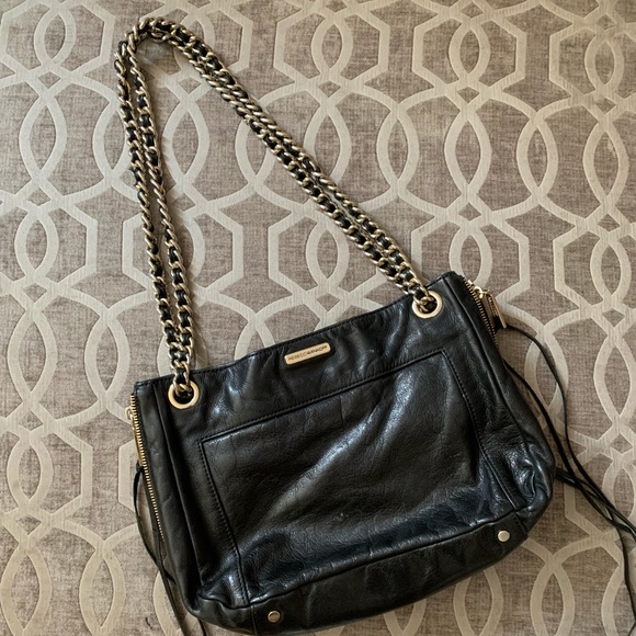 Rebecca Minkoff Handbags - Rebecca minkoff leather chain shoulder bag